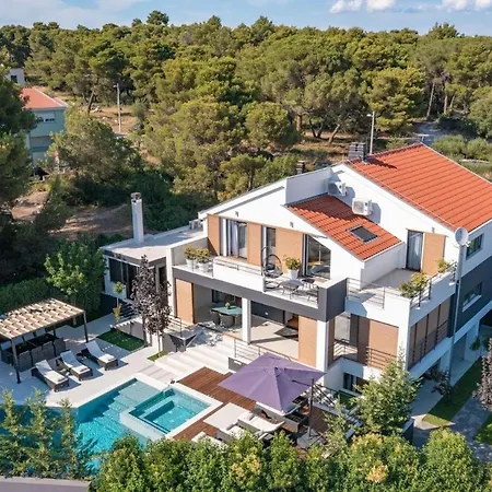 Villa Beautiful Bonavia Zadar